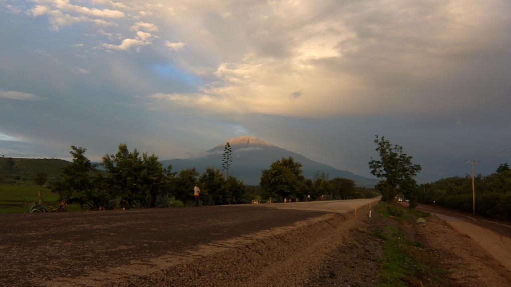 Компания Landata покорила высочайшую точку Африки - Килиманджаро!